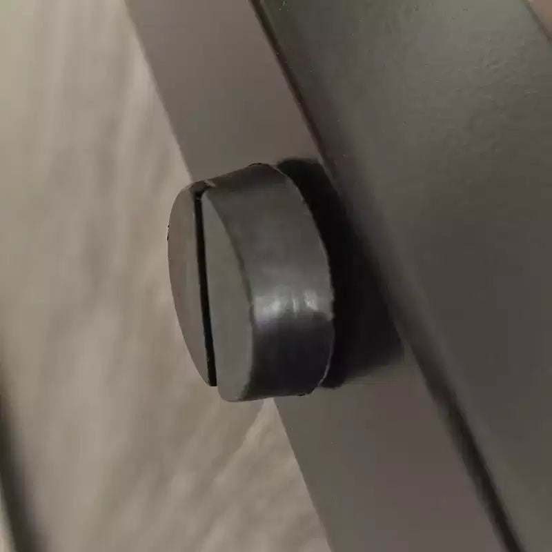 Tavolino Laterale Industriale Moderno - Piano in Vetro Temperato e Legno MDF Naturale con Struttura in Metallo per Camera da Letto e Soggiorno