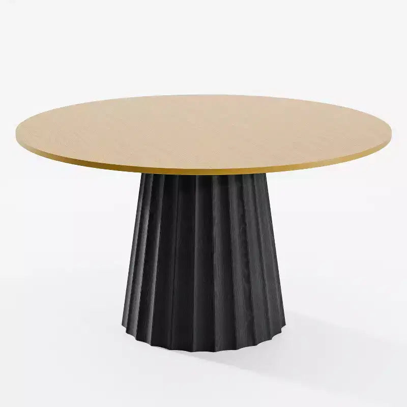 Tavolo da pranzo rotondo da 132 cm in legno massello per 4-6 persone con base affusolata scanalata, naturale